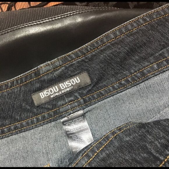 VINTAGE Y2K Low Rise Bisou Bisou Wide Legged Cropped Jeans Size 11 - Picture 3 of 4